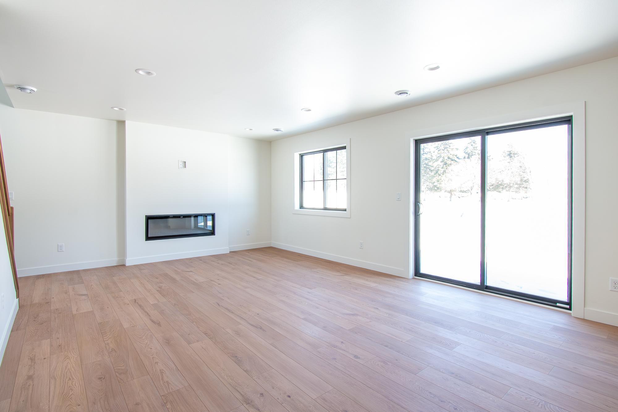 3724 27th Street South Moorhead, MN 56560 - Photo 5 of 38