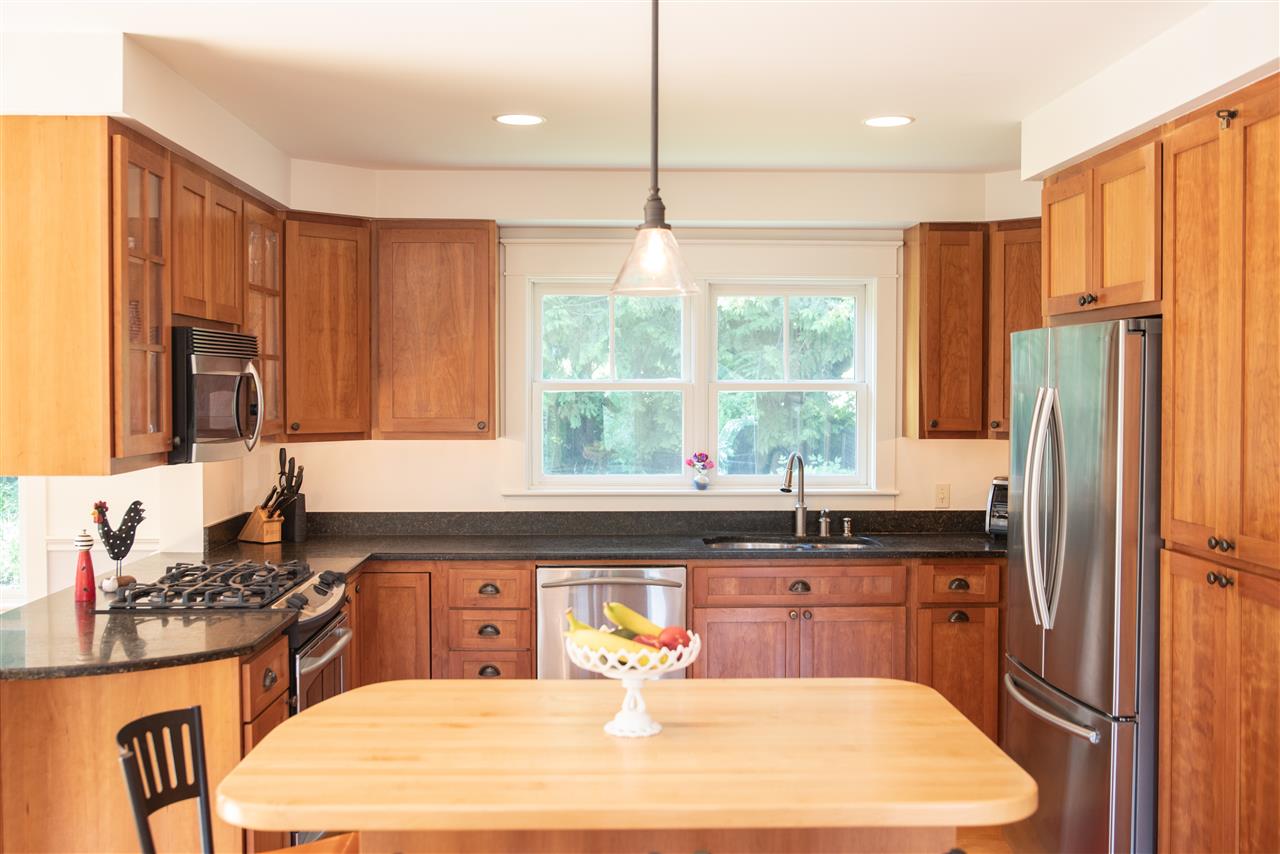 233 Clark Road Stowe, VT 05672 - Photo 21 of 39