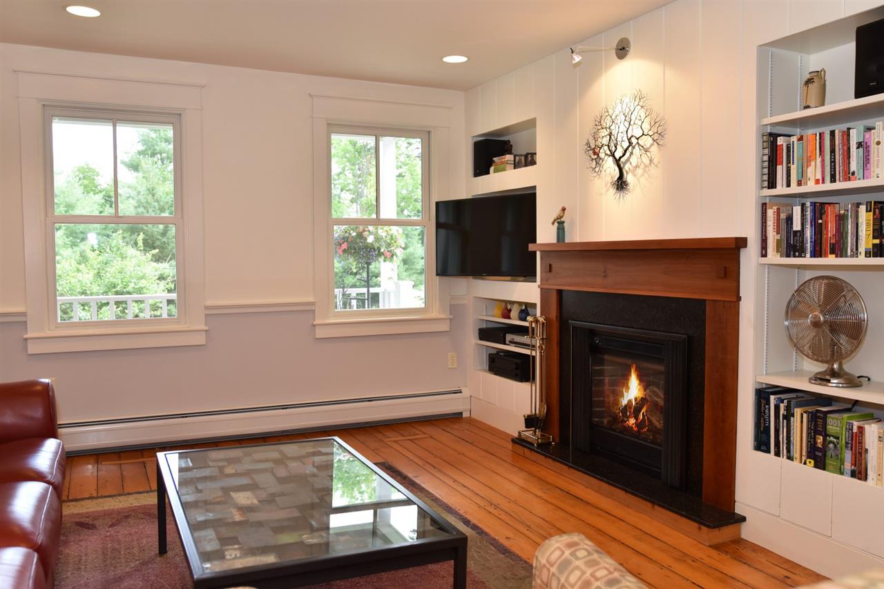 233 Clark Road Stowe, VT 05672 - Photo 5 of 39