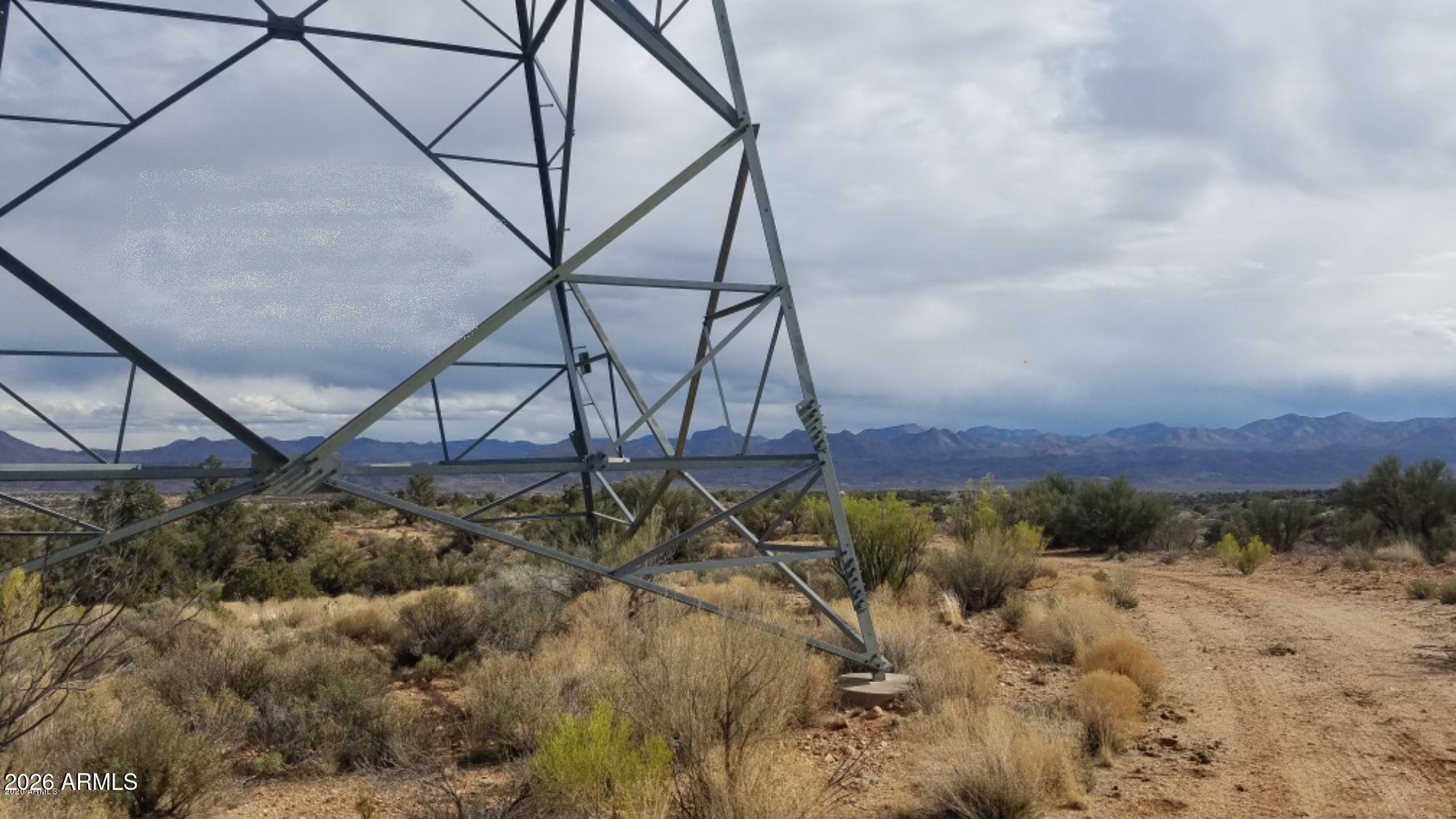 32 Powerline Road Kingman, AZ 86401 - Photo 12 of 15 32 Powerline RD