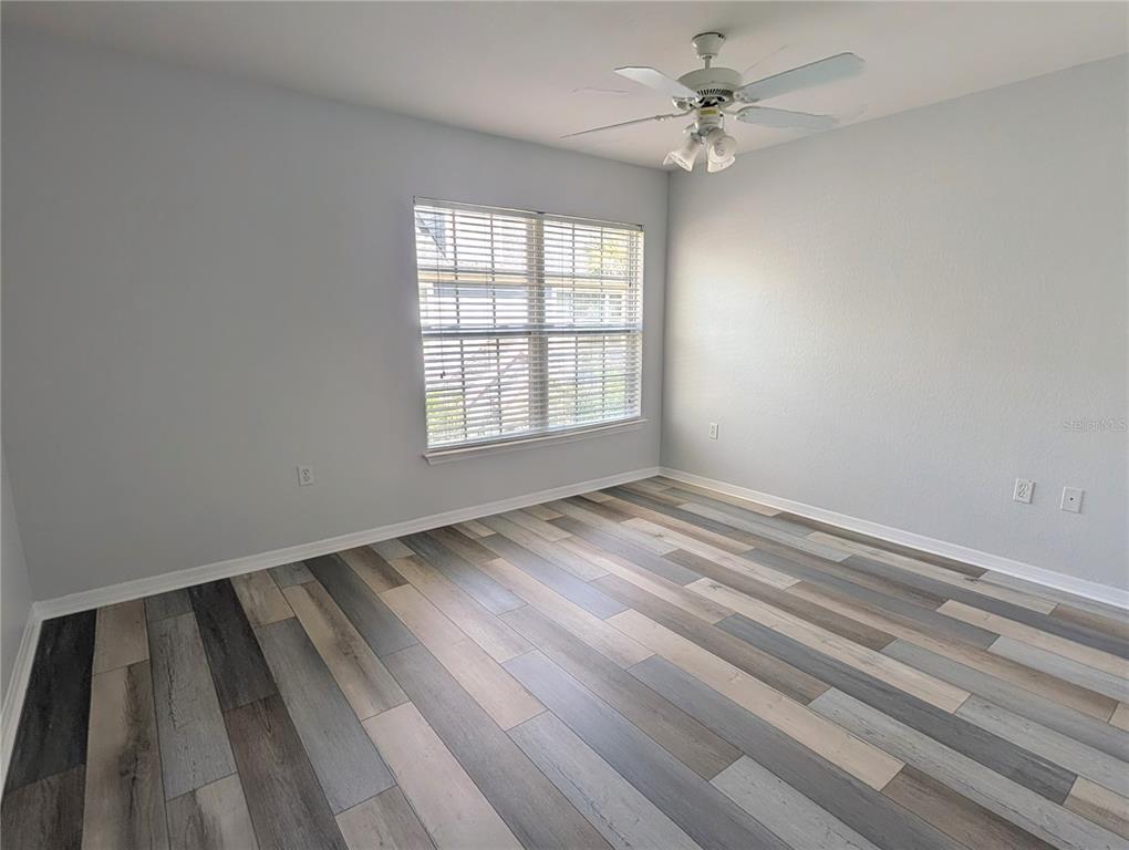 5500 Rosehill Road, Unit 201 Sarasota, FL 34233 - Photo 7 of 21 Gallery Image 7