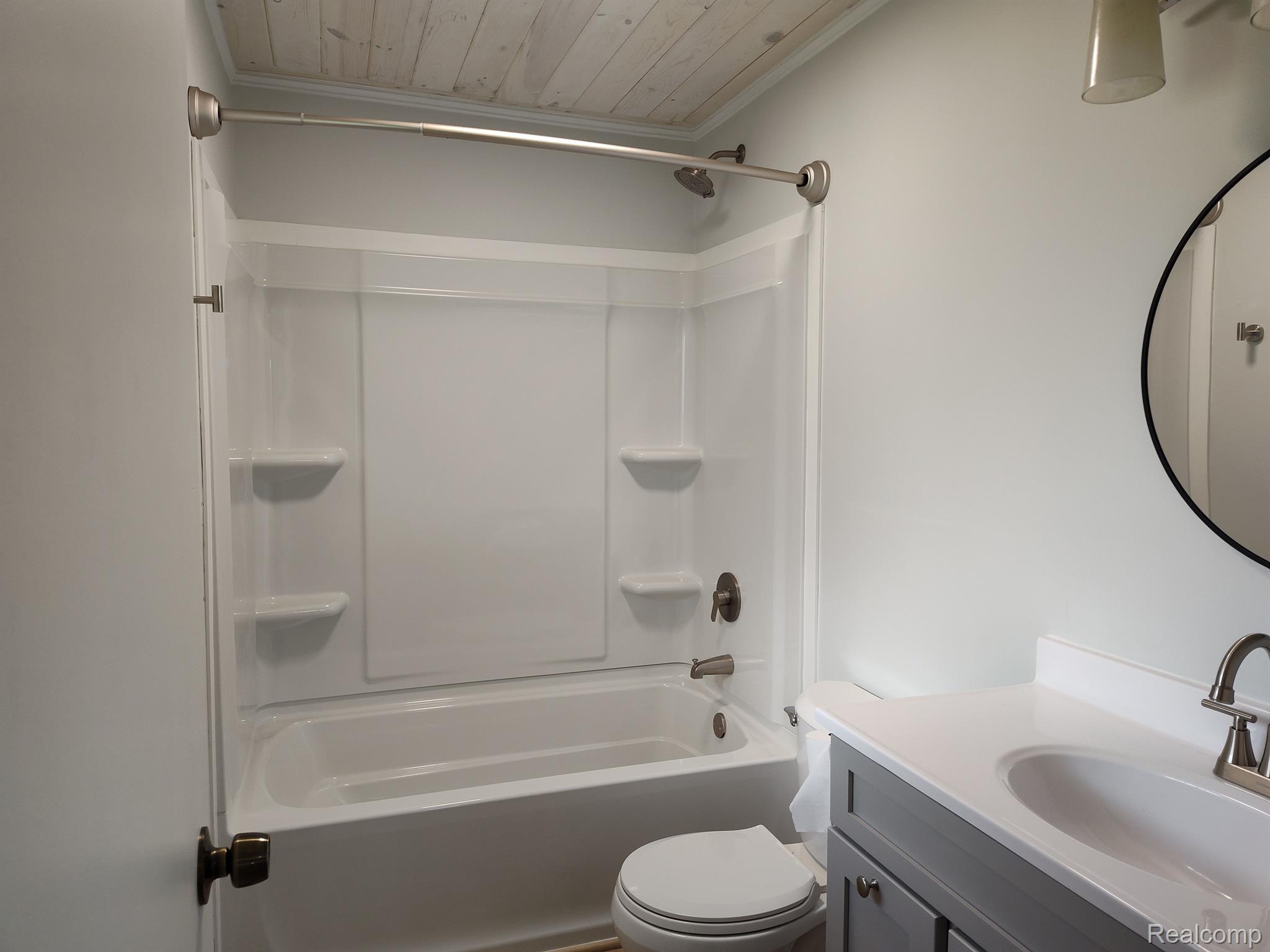 10406 Hill Road Goodrich, MI 48438 - Photo 16 of 21 Gallery Image 16