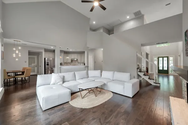 $3,950 | 78 North Peaceful Canyon Circle, Spring, TX 77381