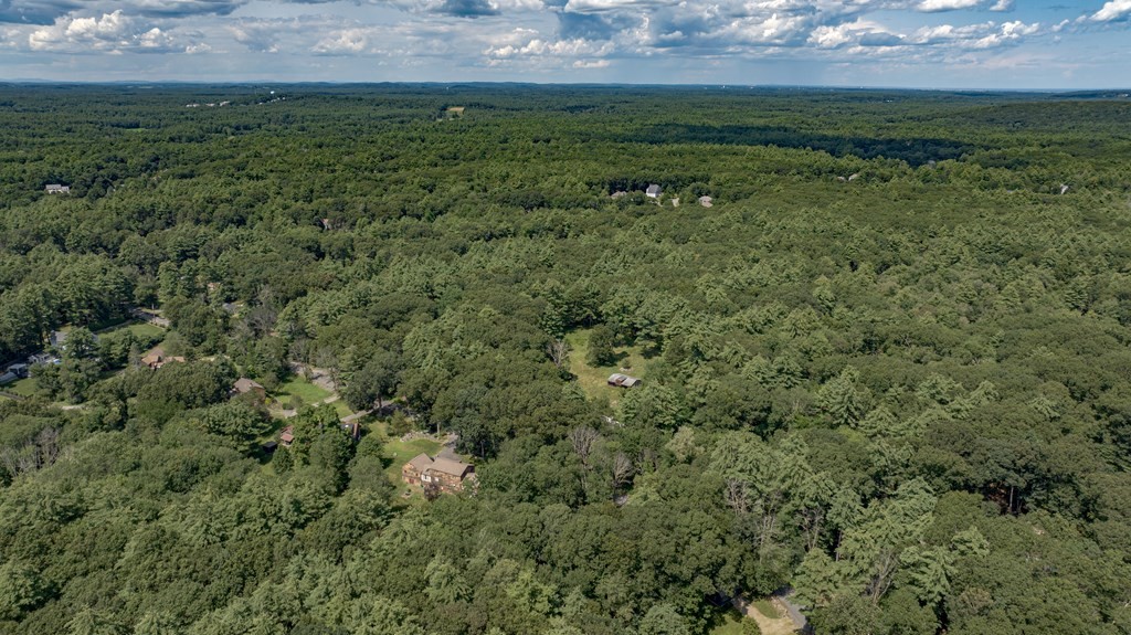 255 Newbury Road Rowley, MA 01969 - Photo 6 of 16 Gallery Image 6