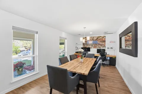 $1,250,000 | 2505 Barton Hills Drive, Austin, TX 78704