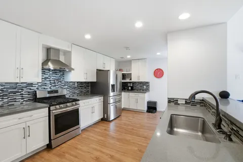 $1,199,000 | 2505 Barton Hills Drive, Austin, TX 78704