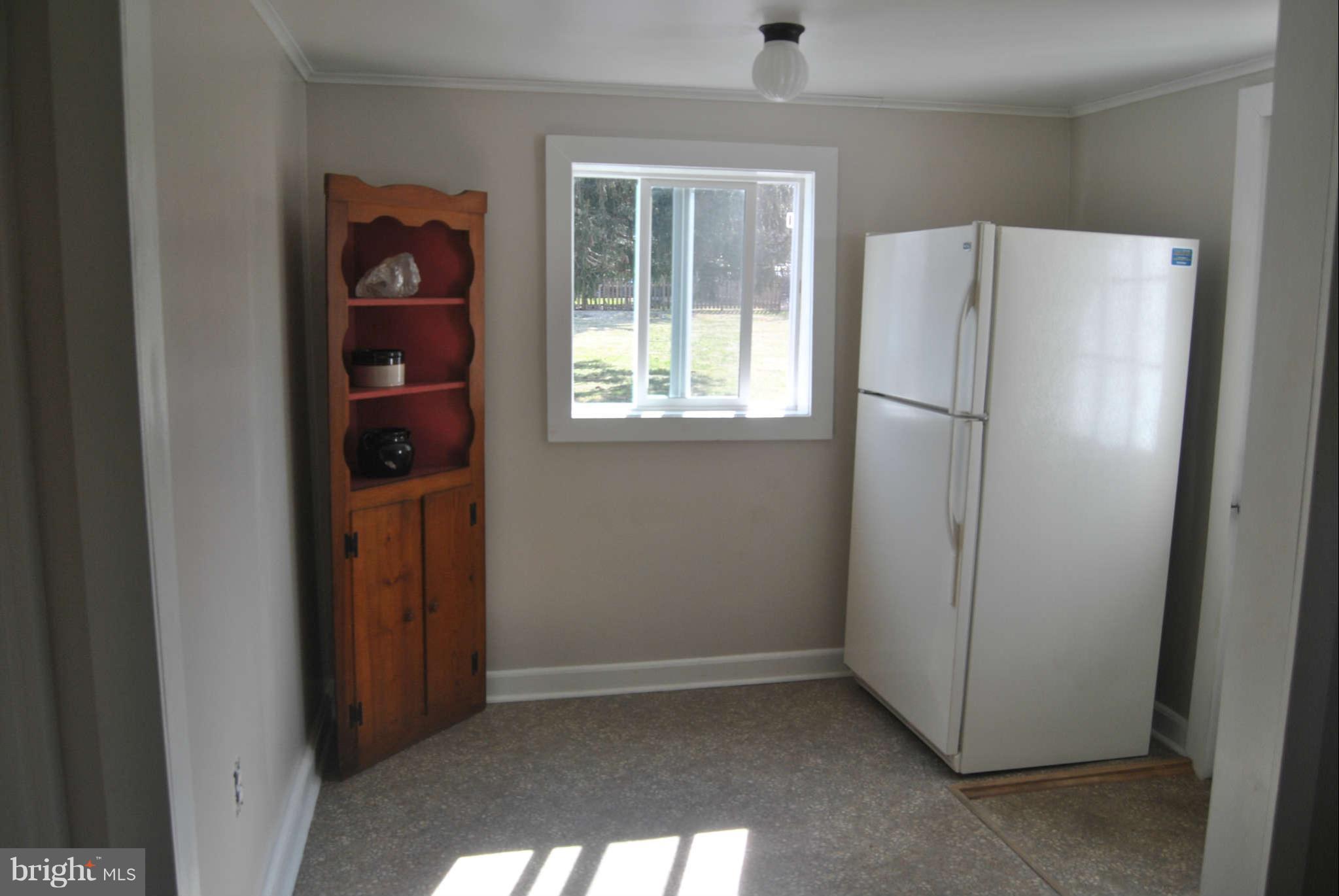 13590 Summit Avenue Blue Ridge Summit, PA 17214 - Photo 11 of 30 Kitchen