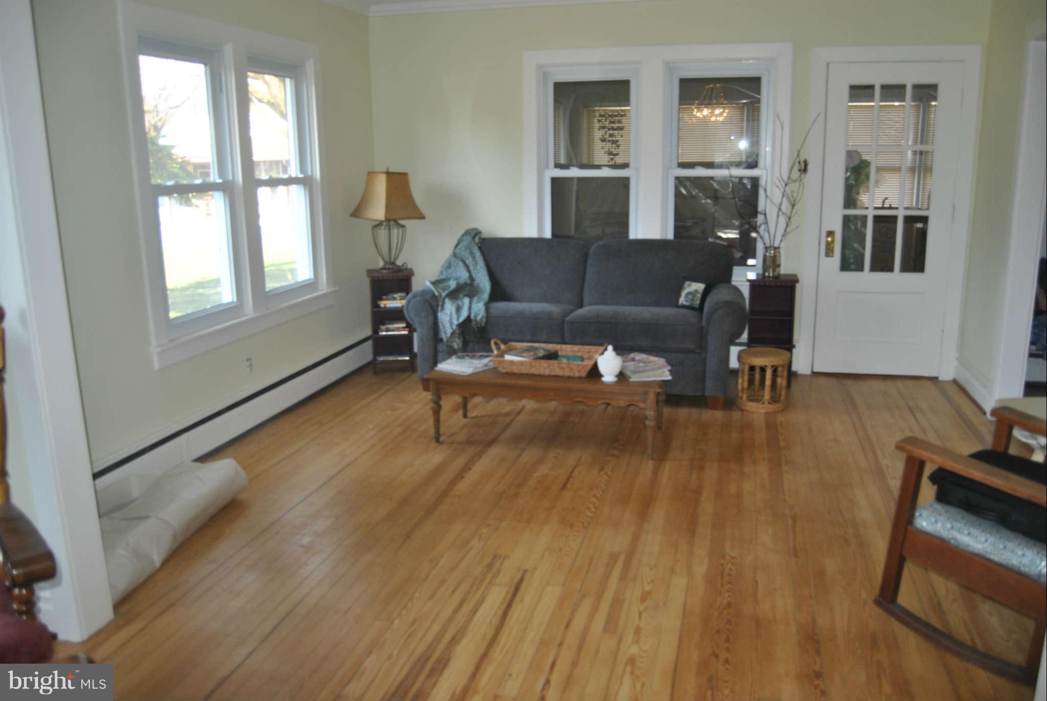 13590 Summit Avenue Blue Ridge Summit, PA 17214 - Photo 12 of 30 Living Room