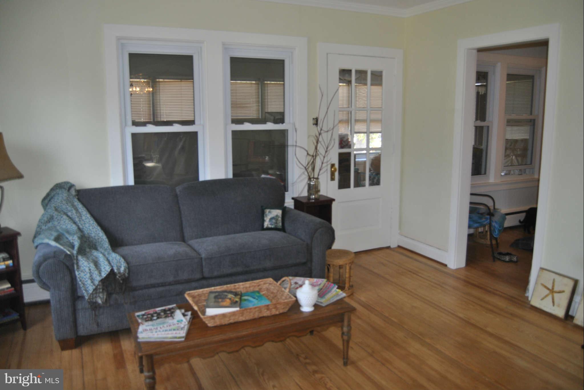 13590 Summit Avenue Blue Ridge Summit, PA 17214 - Photo 13 of 30 Living Room