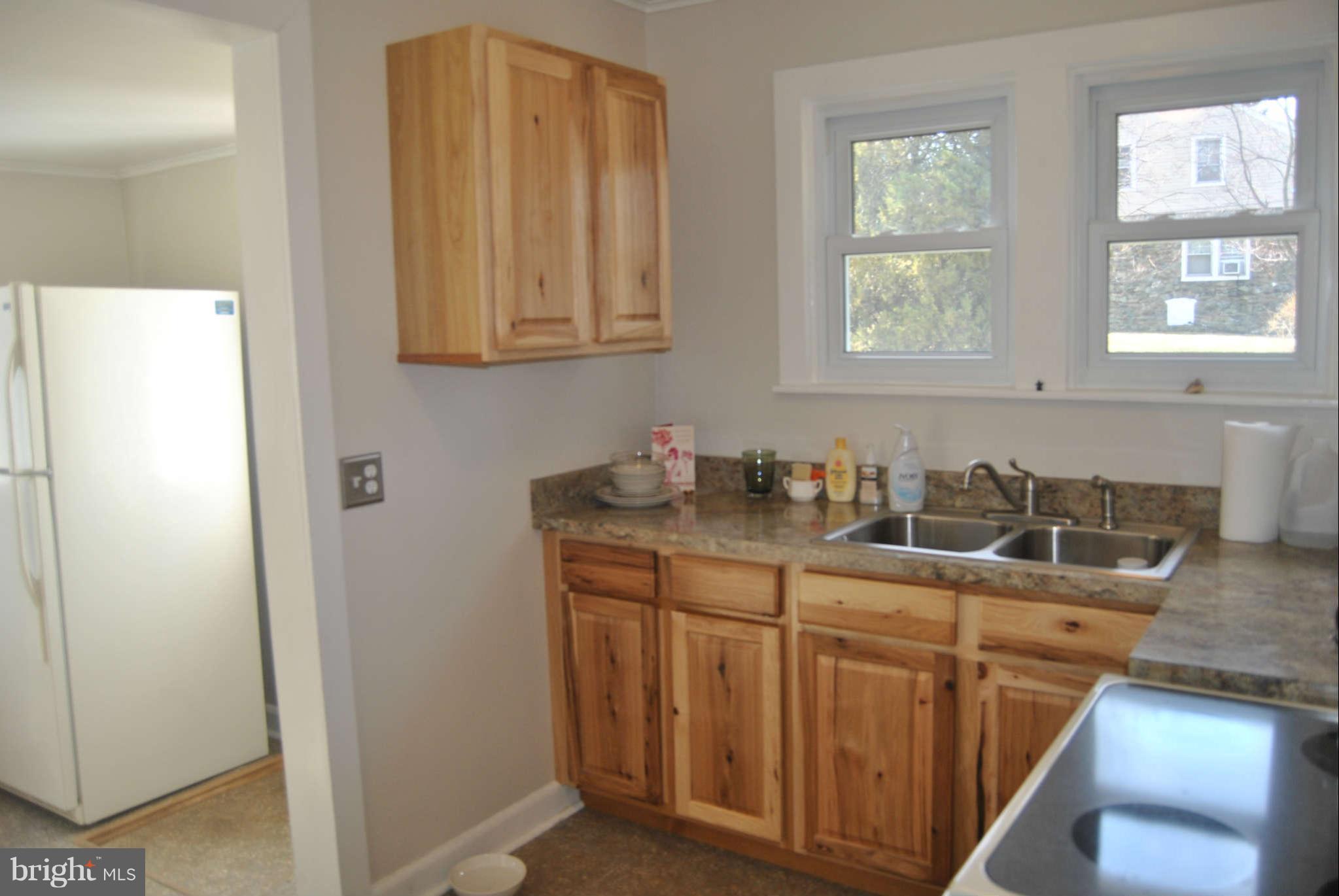13590 Summit Avenue Blue Ridge Summit, PA 17214 - Photo 10 of 30 Kitchen