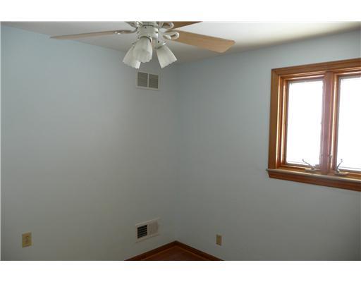 1730 Hollyrood Road Baldwin, PA 15227 - Photo 7 of 9 Master Bedroom.