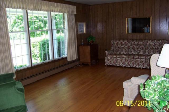 2965 Fornance Road Bethlehem, PA 18020 - Photo 3 of 11 Gallery Image 3