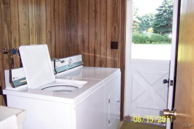 2965 Fornance Road Bethlehem, PA 18020 - Photo 8 of 11 Gallery Image 8