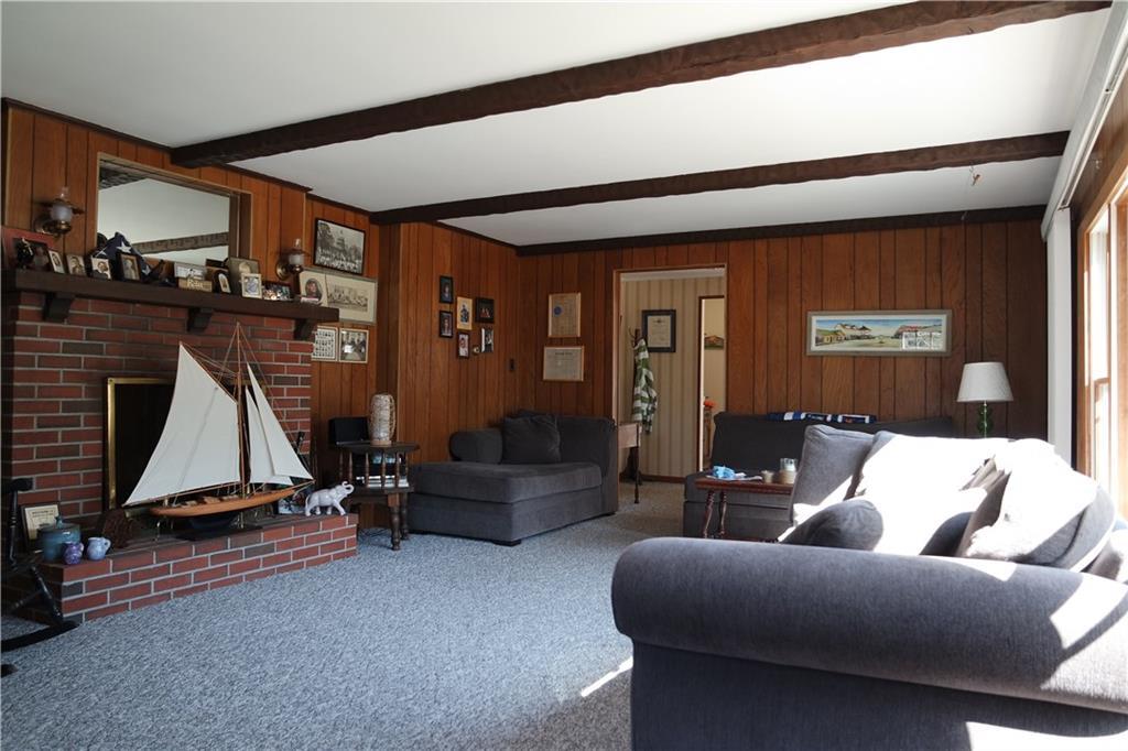 343 Littlefield Road Wells, ME 04090 - Photo 8 of 35 Living Room Looking Towards Front...