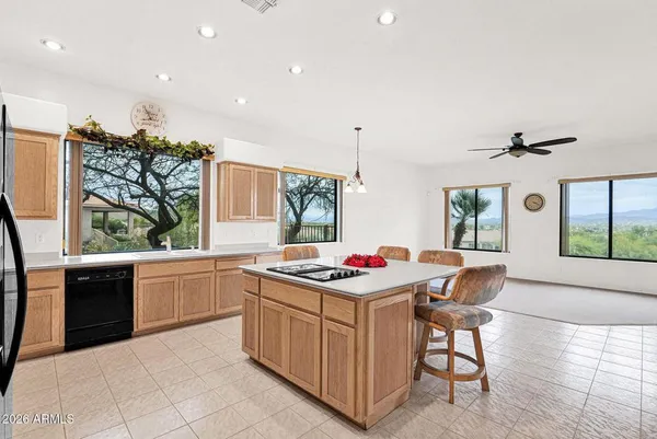 $3,900 | 18 East Paint Your Wagon Trail, Phoenix, AZ 85085