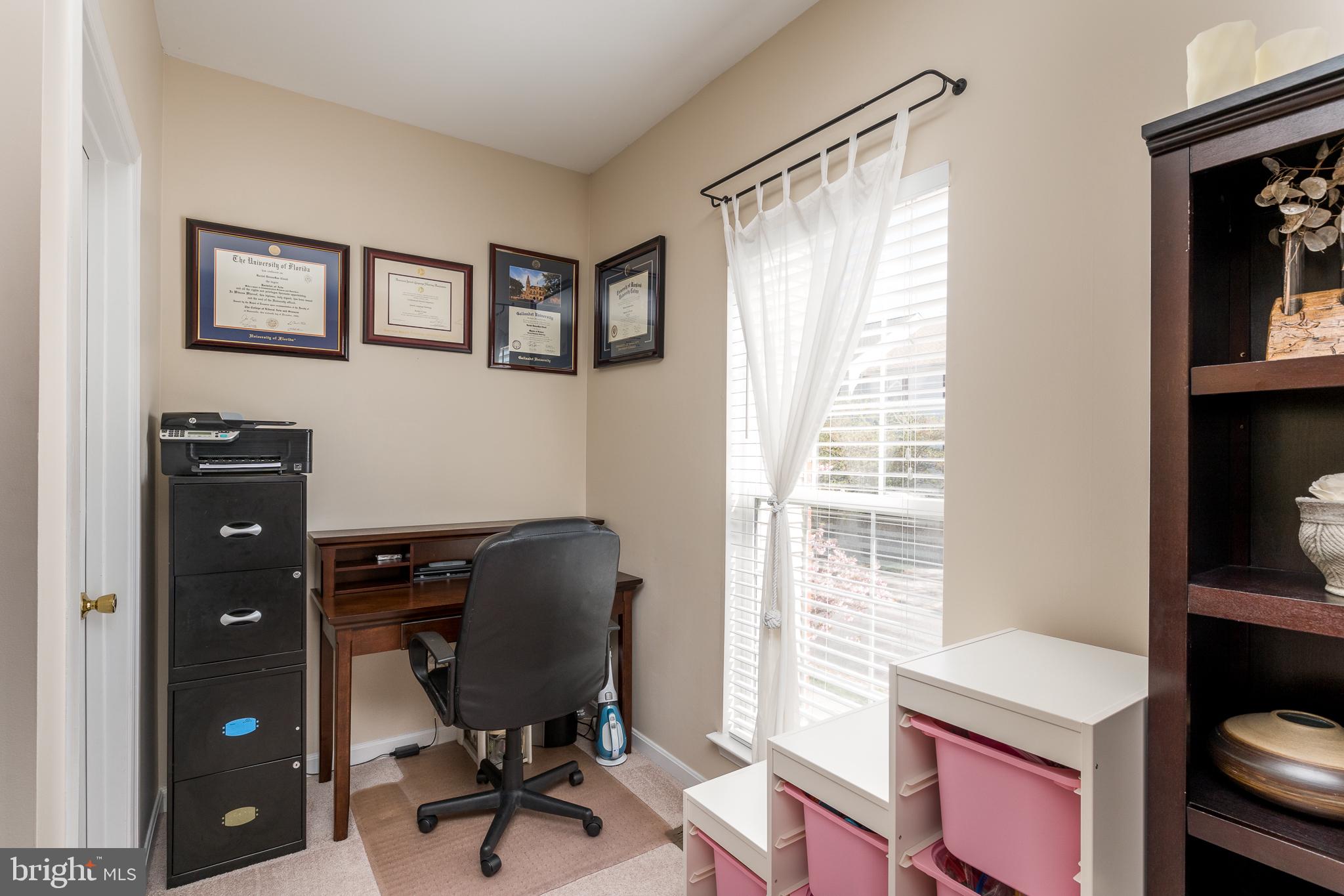 2716 Summers Ridge Drive Odenton, MD 21113 - Photo 11 of 42 Living Room Office Nook