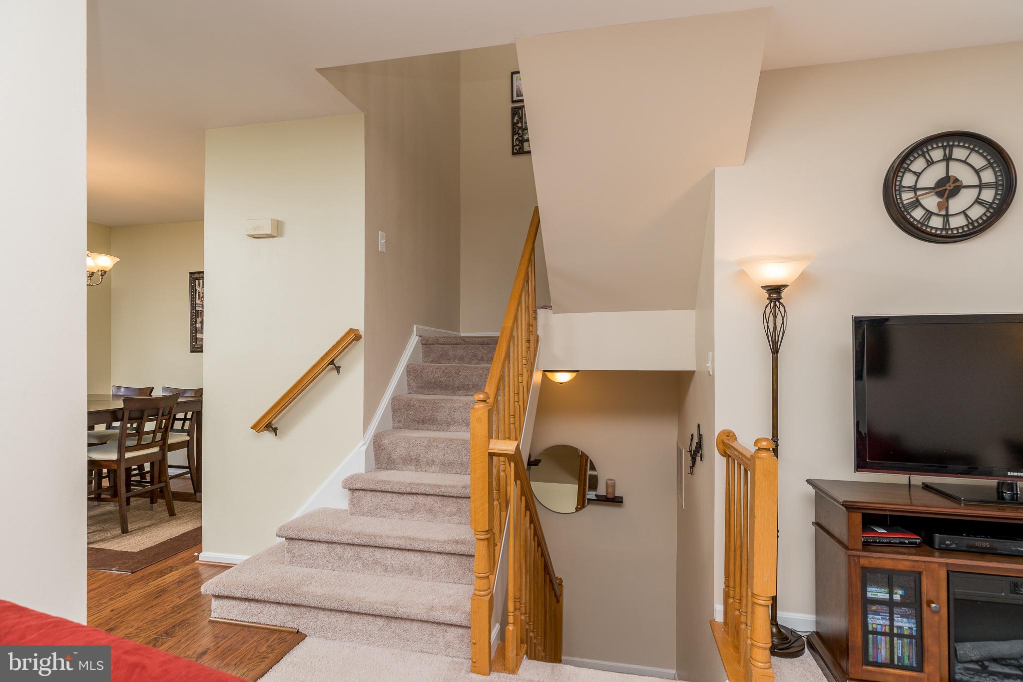 2716 Summers Ridge Drive Odenton, MD 21113 - Photo 12 of 42 Steps to upper and lower levels