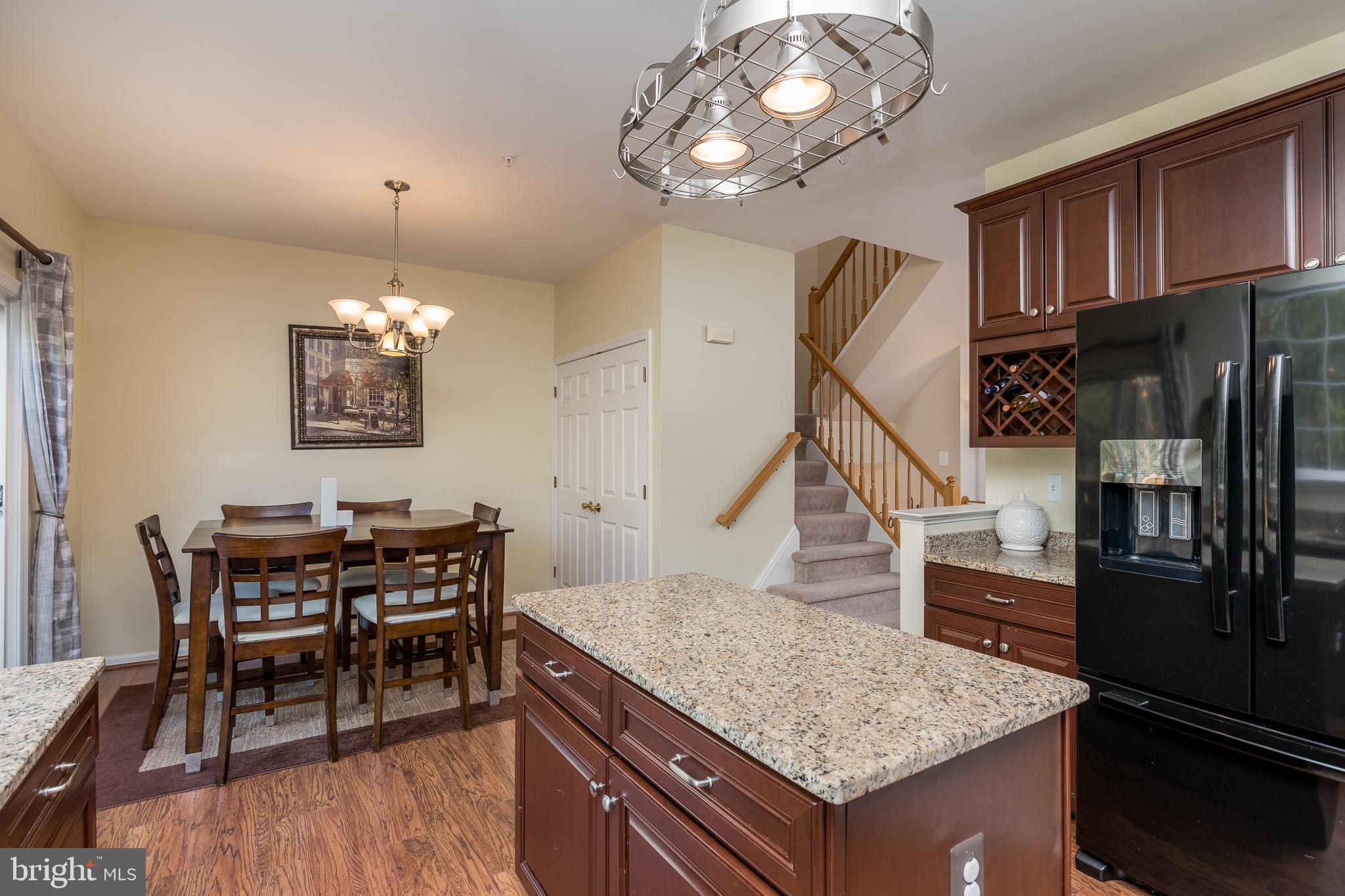 2716 Summers Ridge Drive Odenton, MD 21113 - Photo 15 of 42 Kitchen (alt view)