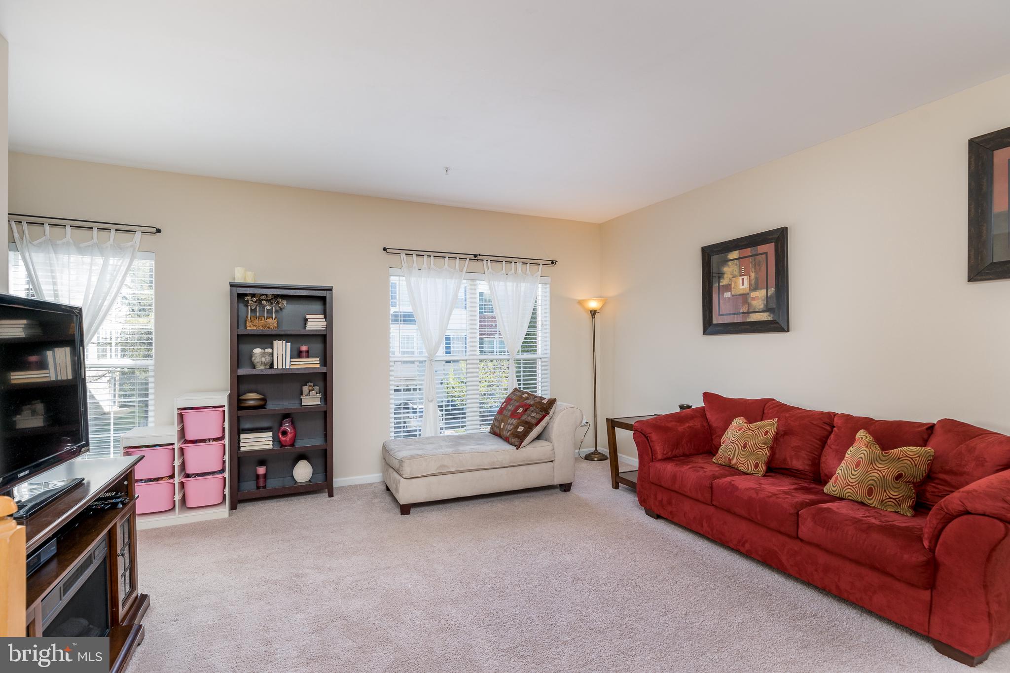 2716 Summers Ridge Drive Odenton, MD 21113 - Photo 10 of 42 Family Room (alt view)