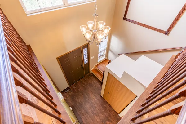 $2,400 | 2284 Woodside Drive, Carpentersville, IL 60110