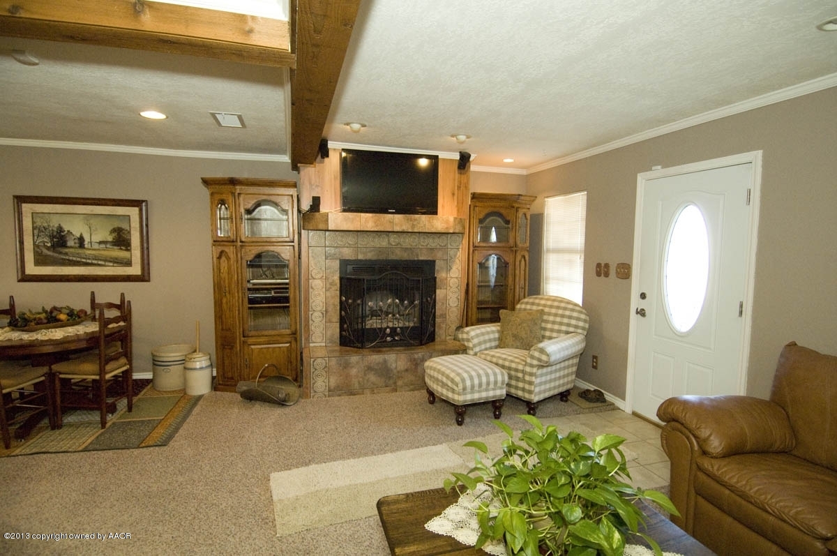12013 Rocker K Road Amarillo, TX 79118 - Photo 13 of 56 living view 2