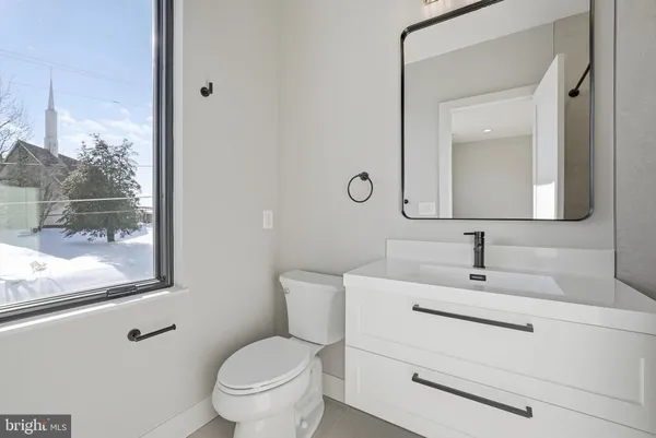 $3,290,000 | 6816 Dean Drive, McLean, VA 22101