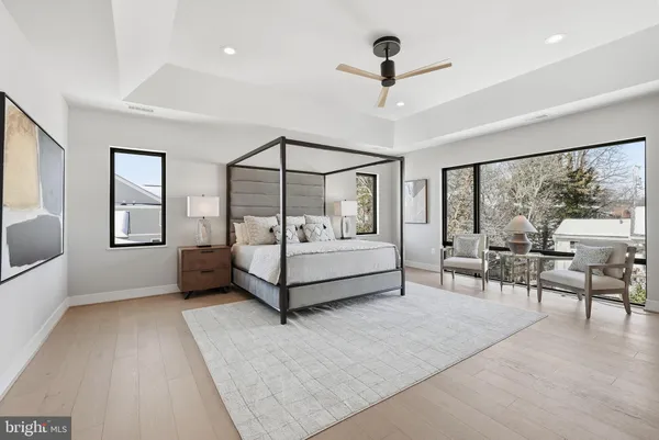 $3,290,000 | 6816 Dean Drive, McLean, VA 22101