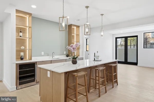 $3,290,000 | 6816 Dean Drive, McLean, VA 22101