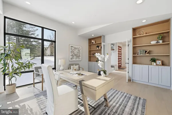 $3,290,000 | 6816 Dean Drive, McLean, VA 22101