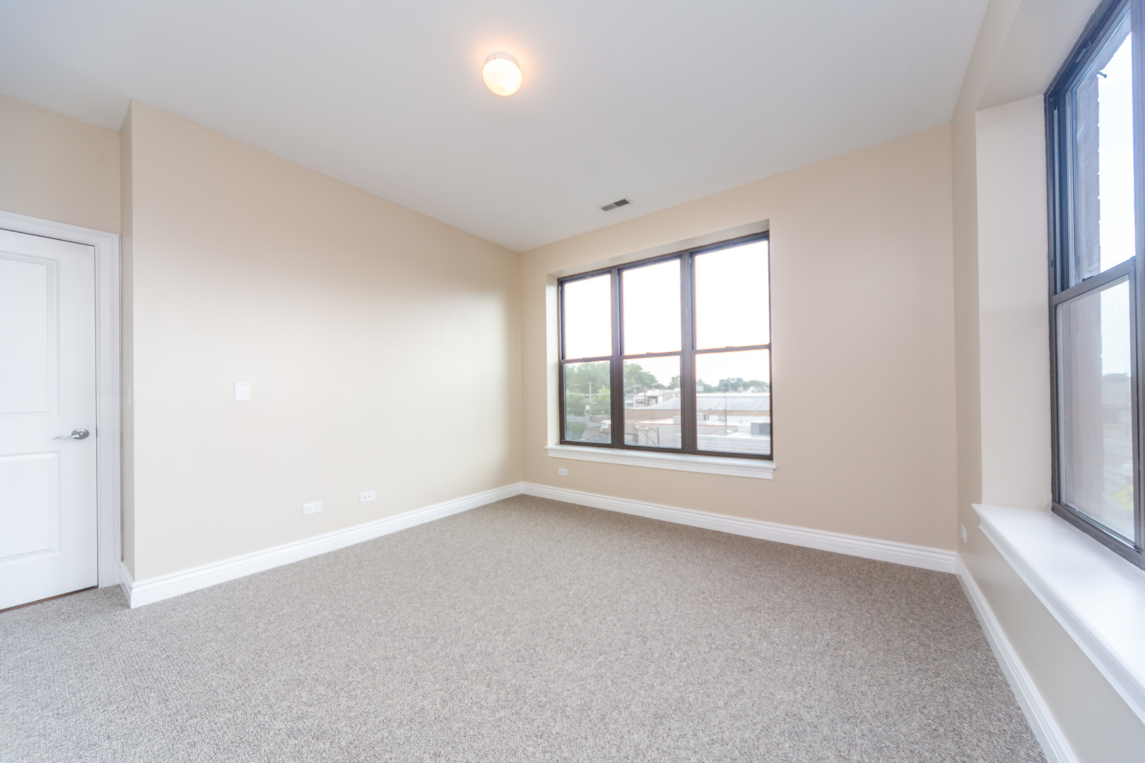 3300 West Irving Park Road, Unit C3 Chicago, IL 60618 - Photo 17 of 30