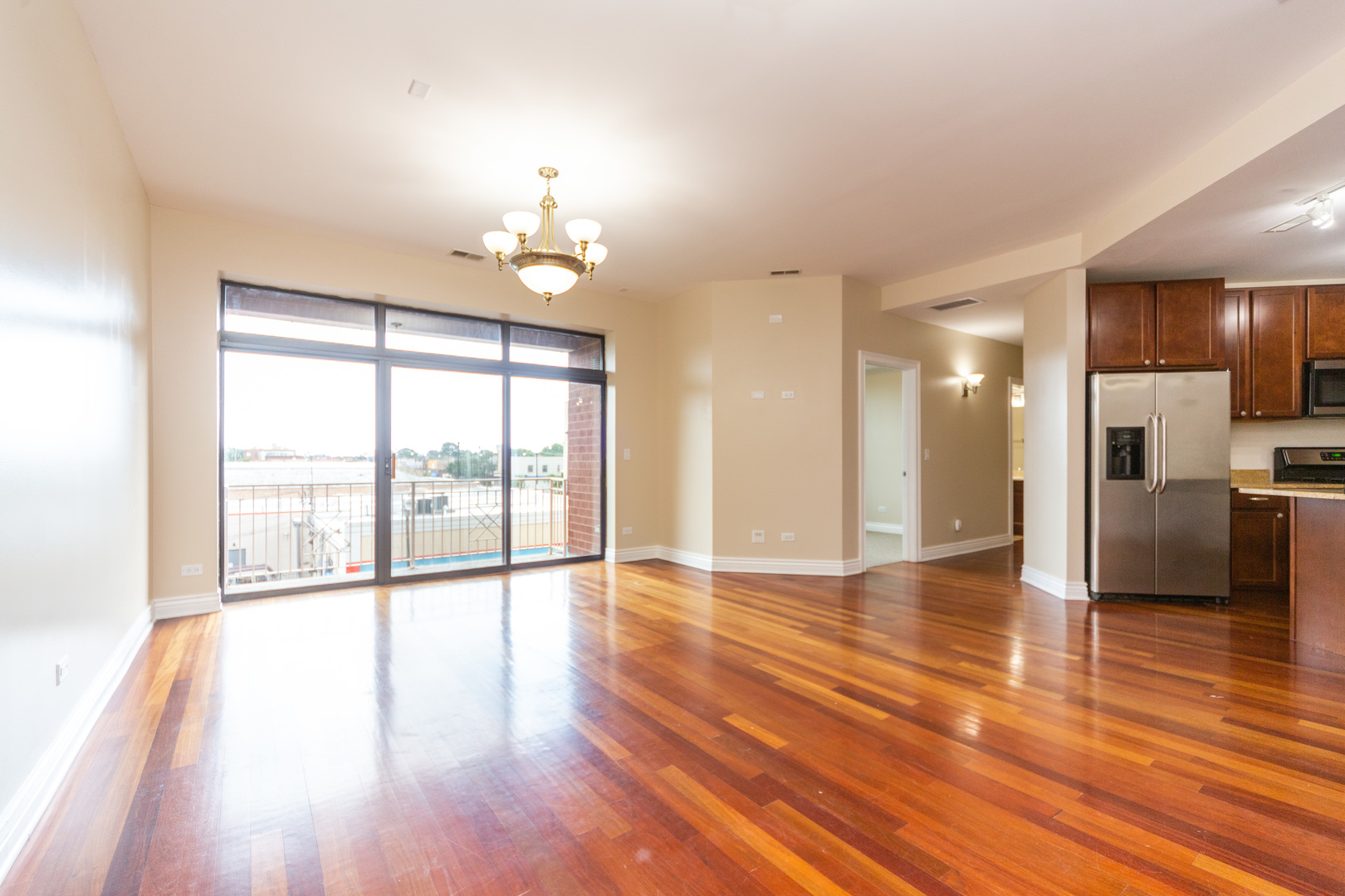 3300 West Irving Park Road, Unit C3 Chicago, IL 60618 - Photo 5 of 30