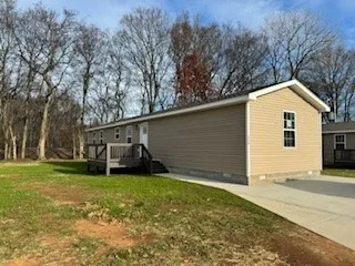 $995 | 155 Mace Lane, Oak Grove, KY 42262