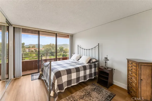 $2,999 | 24055 Paseo Del Lago, Unit 861, Laguna Woods, CA 92637