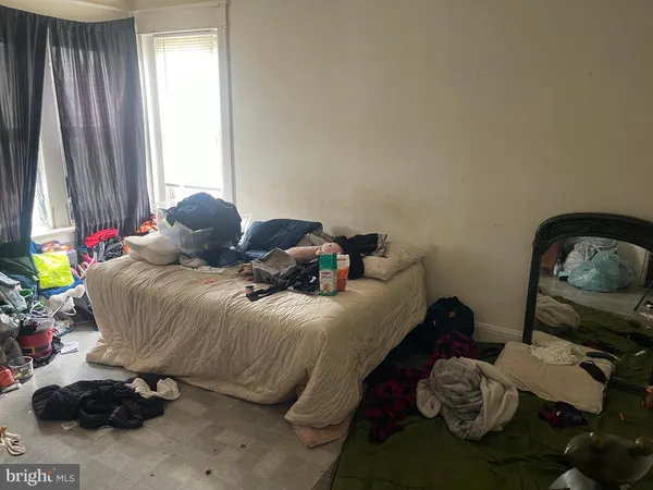 $119,900 | 207 Highland Avenue, Chester, PA 19013