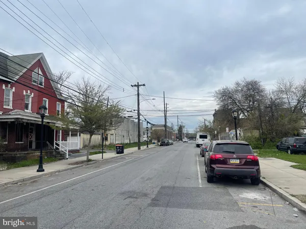 $119,900 | 207 Highland Avenue, Chester, PA 19013