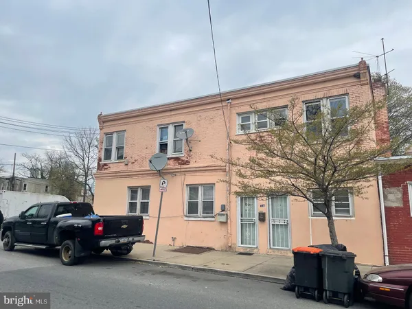 $119,900 | 207 Highland Avenue, Chester, PA 19013