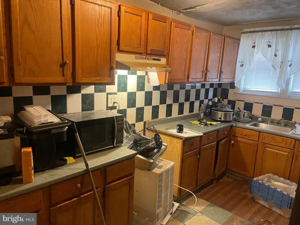 $119,900 | 207 Highland Avenue, Chester, PA 19013