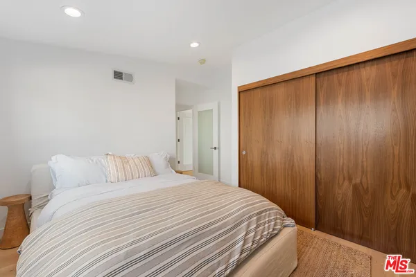 $12,500 | 4405 Costa De Oro, Oxnard, CA 93035