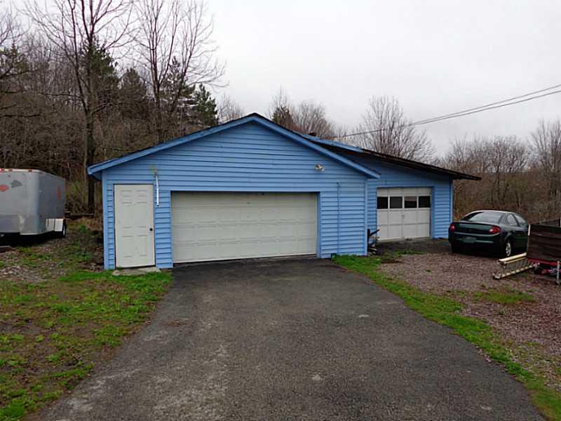 3073 Plank Road Stoystown, PA 15563 - Photo 2 of 5 Parking Lot/Garage.