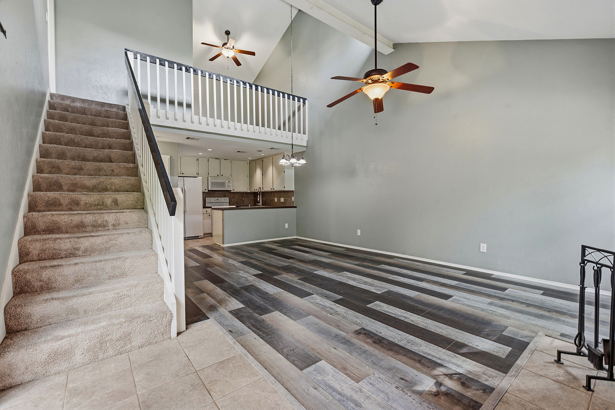 1748 Ohlen Road, Unit 24 Austin, TX 78757 - Photo 7 of 30 a view of entryway and hall