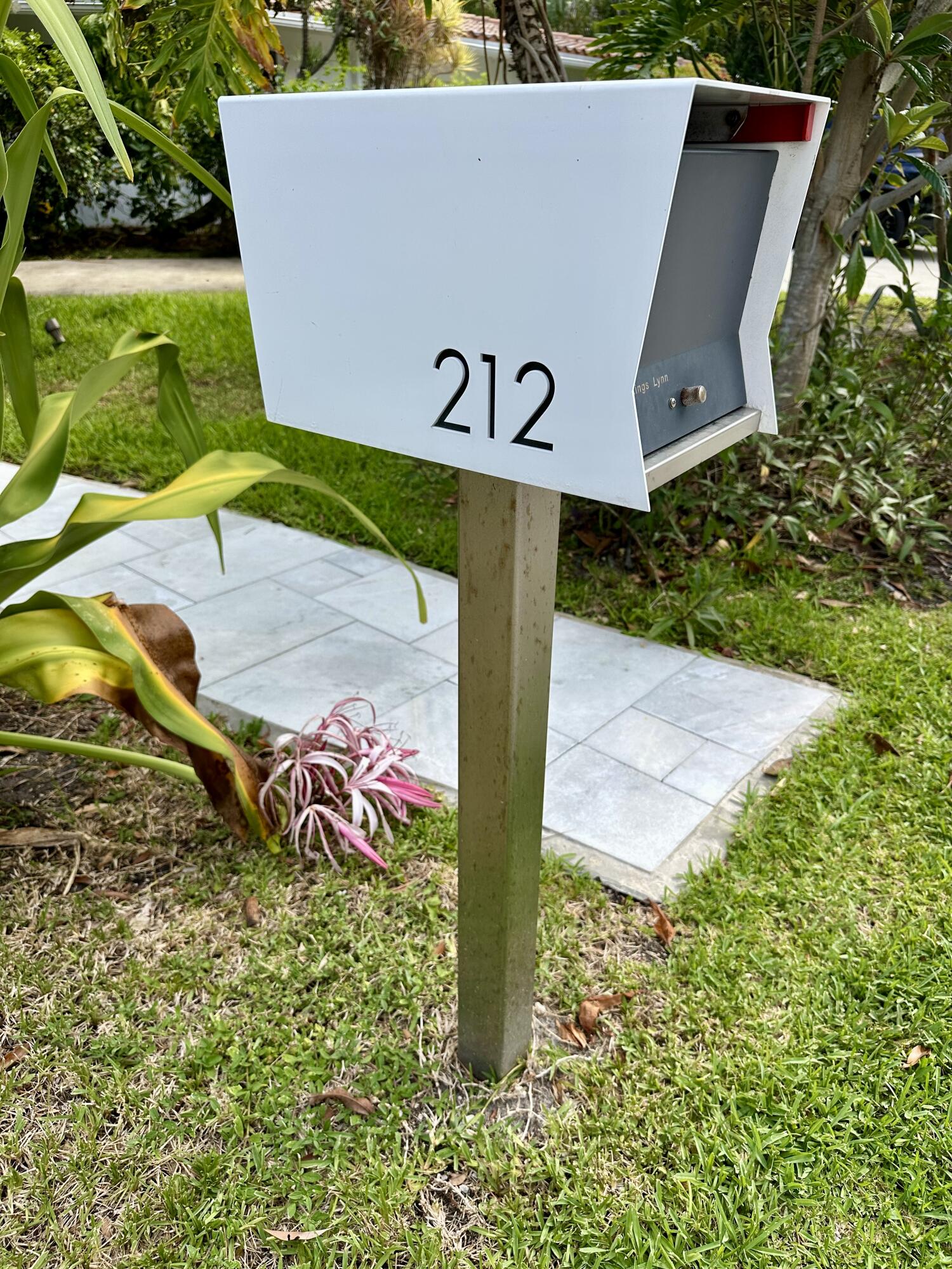 212 Kings Lynn Delray Beach, FL 33444 - Photo 51 of 53 a view of a outdoor space