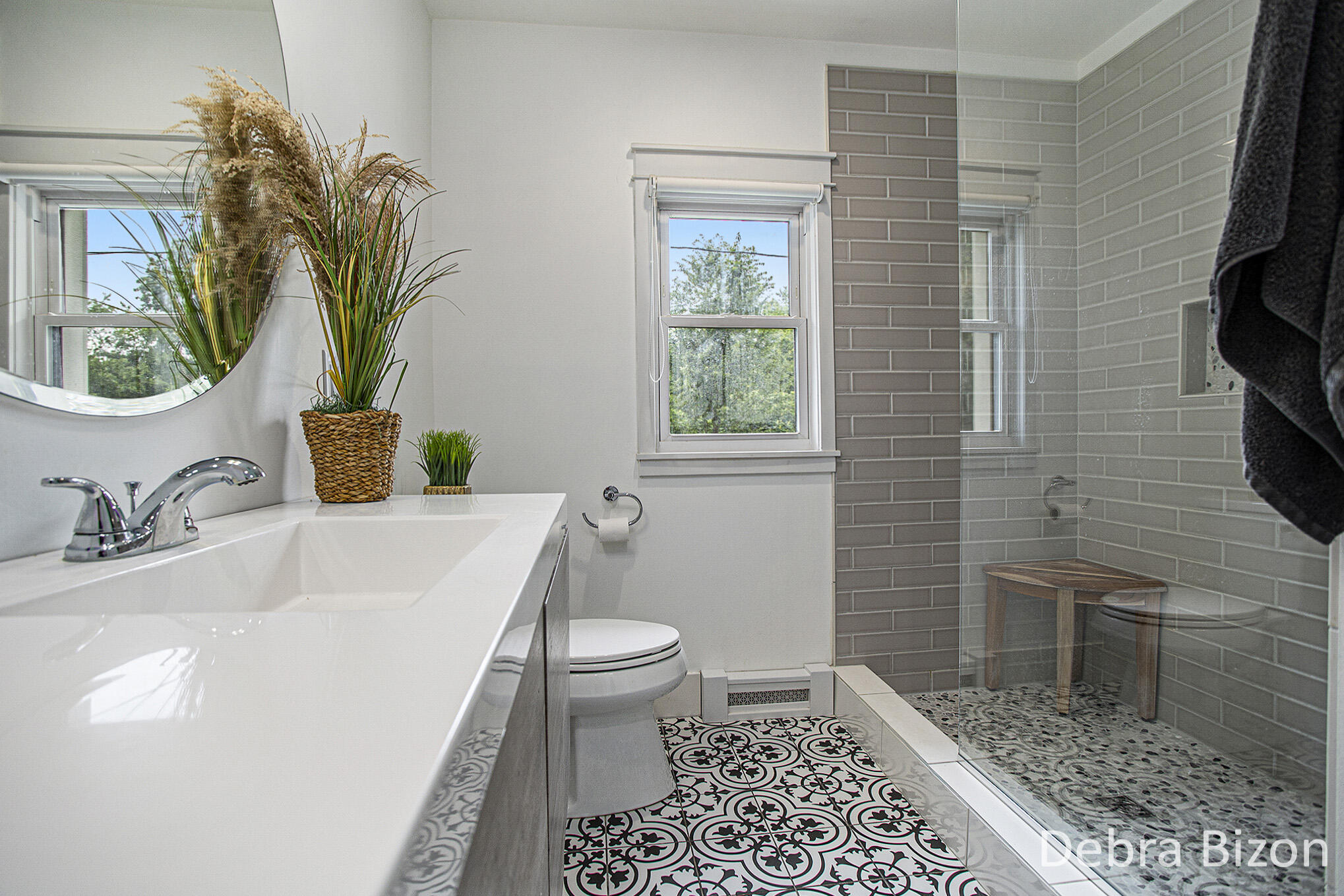 17929 South River Road Three Rivers, MI 49093 - Photo 12 of 19 17929 River Full Bathroom