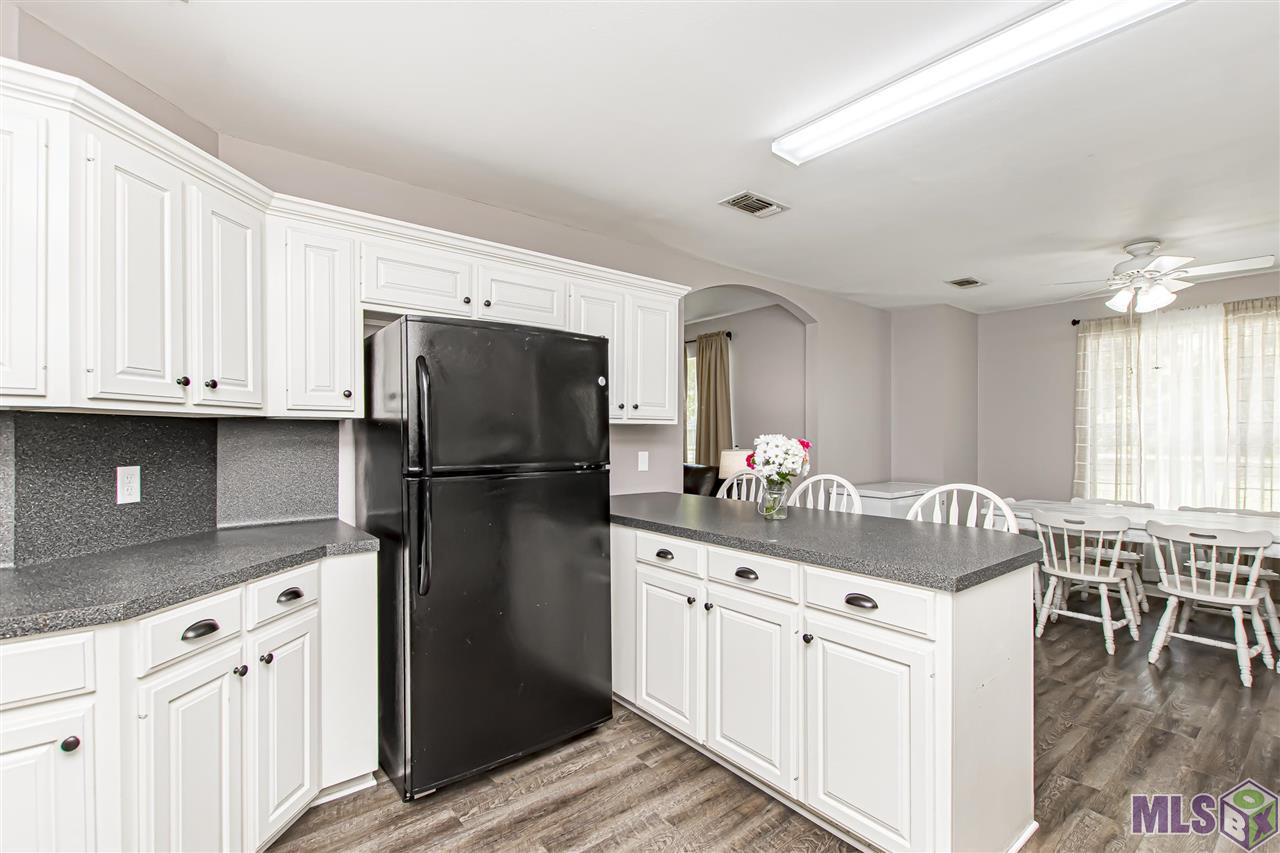 12453 Palmer Road Gonzales, LA 70737 - Photo 14 of 32 Gallery Image 14