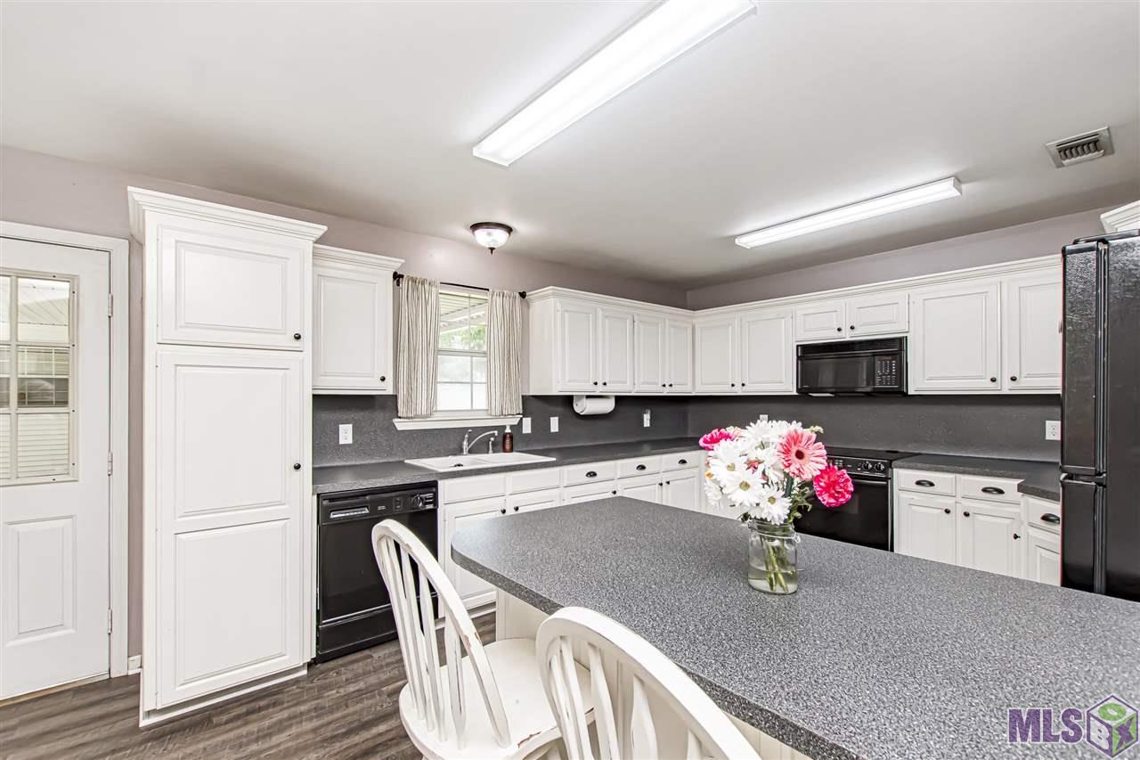 12453 Palmer Road Gonzales, LA 70737 - Photo 19 of 32 Gallery Image 19