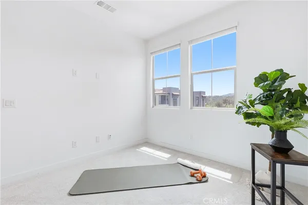$675,000 | 1401 Lasso Way, Unit 304, Rancho Mission Viejo, CA 92694