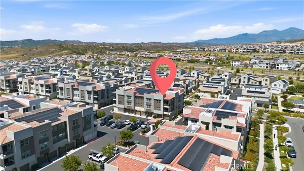 $675,000 | 1401 Lasso Way, Unit 304, Rancho Mission Viejo, CA 92694