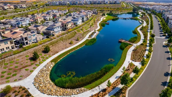 $675,000 | 1401 Lasso Way, Unit 304, Rancho Mission Viejo, CA 92694