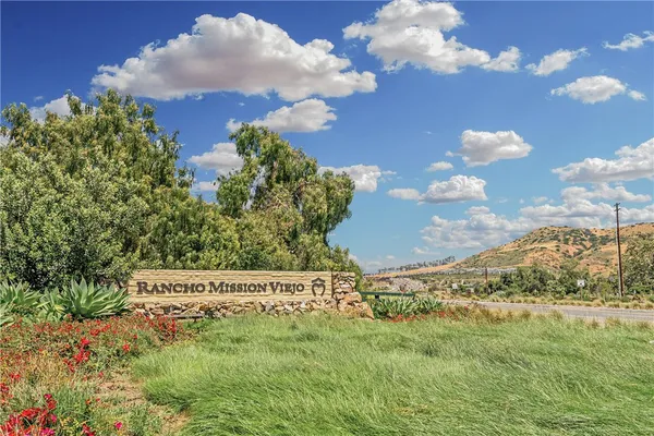 $675,000 | 1401 Lasso Way, Unit 304, Rancho Mission Viejo, CA 92694