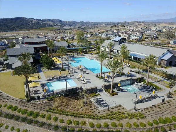 $675,000 | 1401 Lasso Way, Unit 304, Rancho Mission Viejo, CA 92694