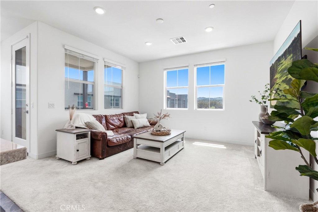 1401 Lasso Way, Unit 304 Rancho Mission Viejo, CA 92694 - Photo 10 of 75